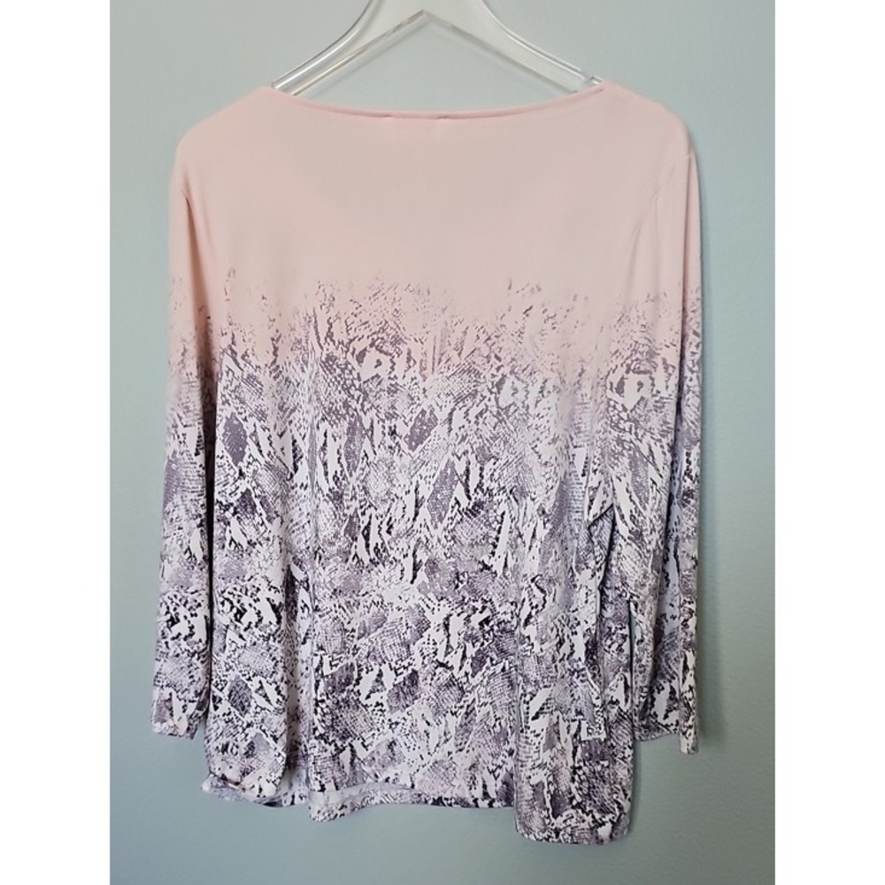 Calvin Klein Snakeskin Ombre Keyhole Blouse 3/4 Sleeves Pink XL - Picture 3 of 7